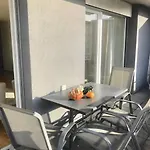 Comfortable, Sunny, Quiet, Good Location! Apartament