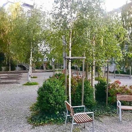 Lejlighed Comfortable, Sunny, Quiet, Good Location! *