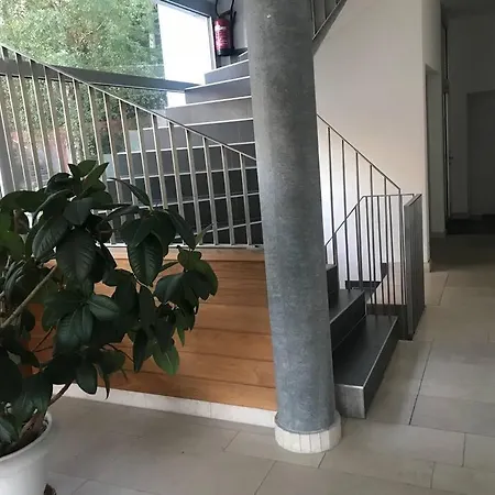 Comfortable, Sunny, Quiet, Good Location! Διαμέρισμα *
