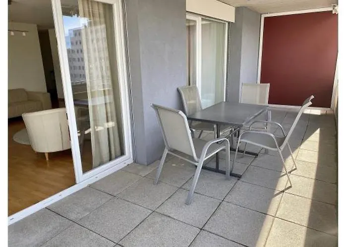 Comfortable, Sunny, Quiet, Good Location! Apartment Lausanne