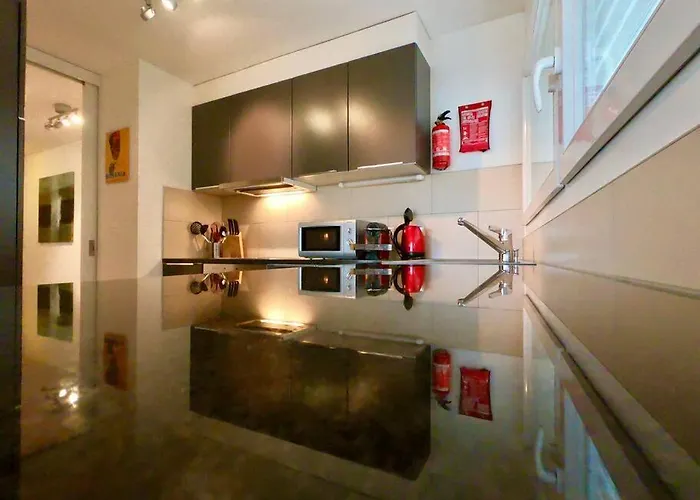 Comfortable, Sunny, Quiet, Good Location! Appartement Lausanne